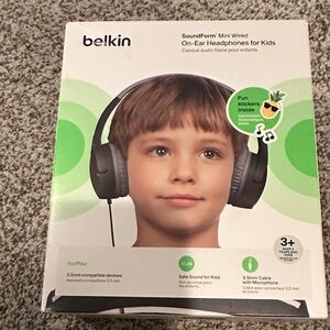 belkin Kids On-Ear Headphones in Black